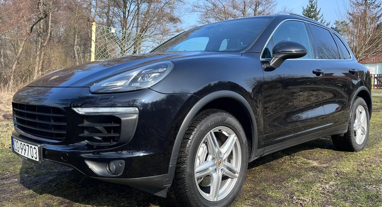 Porsche Cayenne cena 160000 przebieg: 190000, rok produkcji 2016 z Grudziądz małe 781